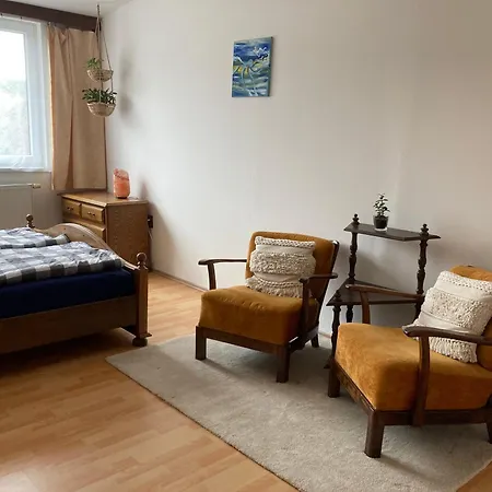 Hobiti Doupe Strazisko
