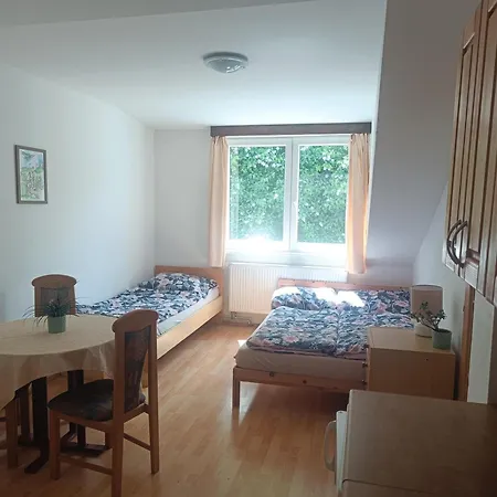 Apartment Hobiti Doupe *